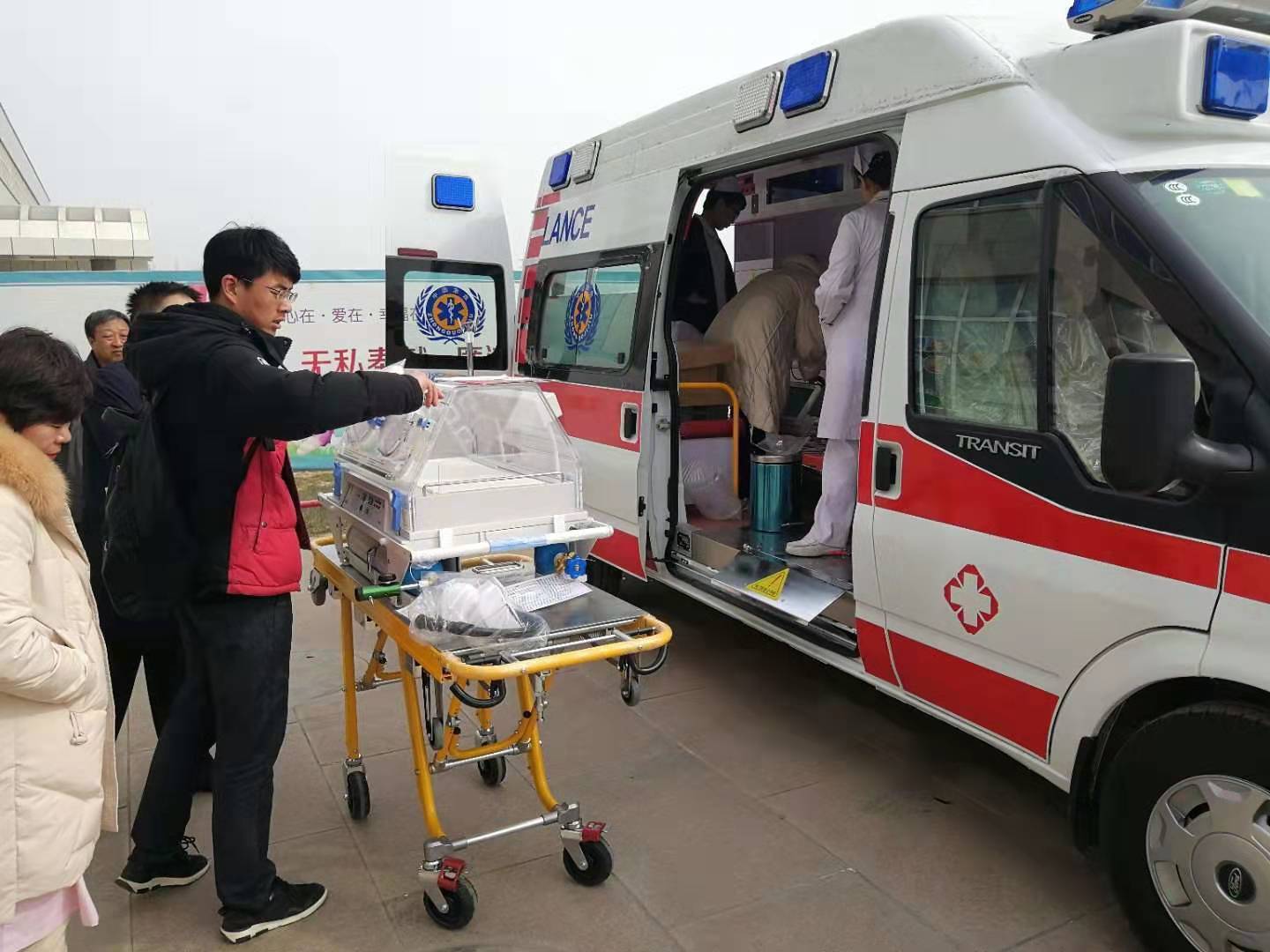 十堰救护车转院